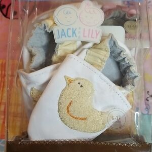 Jack and Lily Soft sole Leather Baby Shoes White W/yellow Chick
